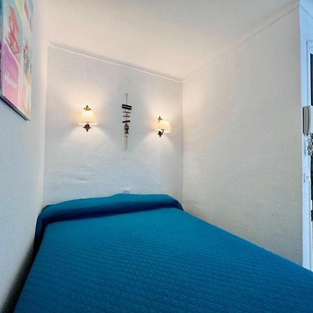 Sylvia 4A - Estudio En Primera Linea De Mar - Centrico - Terraza Vista Mar - Playa - Wifi Apartment Empuriabrava Luaran gambar
