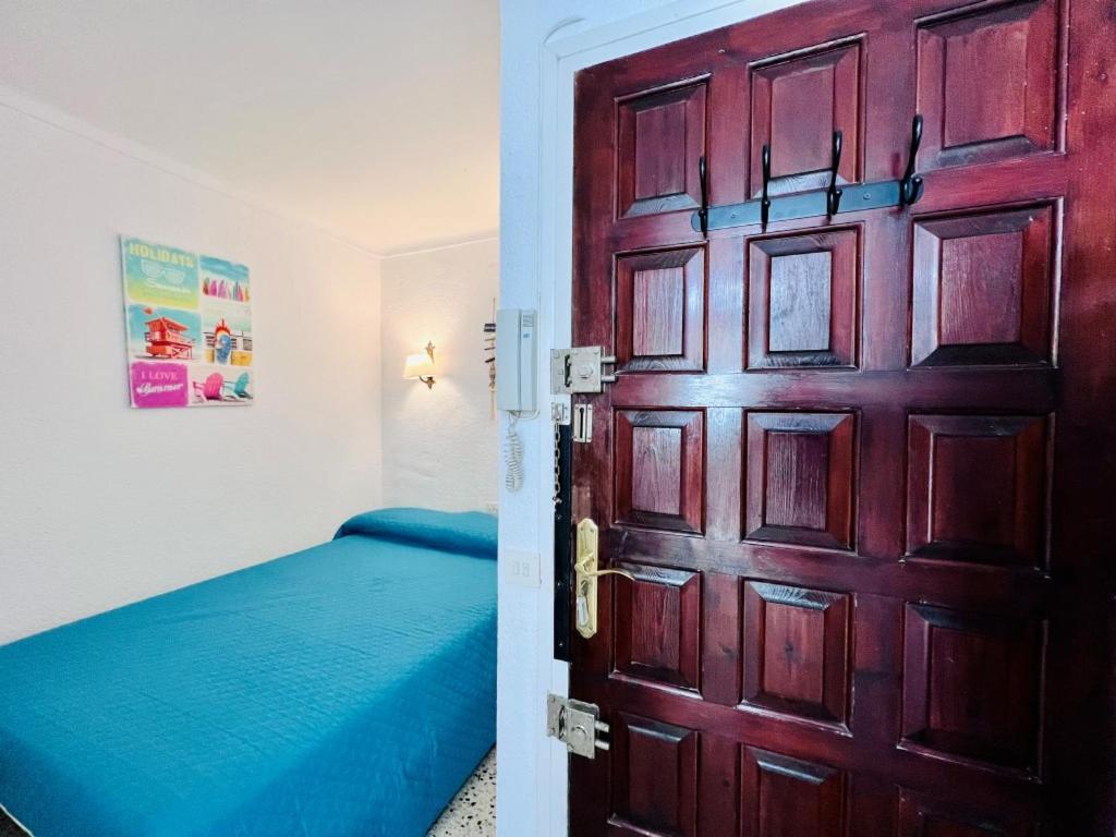 Sylvia 4A - Estudio En Primera Linea De Mar - Centrico - Terraza Vista Mar - Playa - Wifi Apartment Empuriabrava Luaran gambar